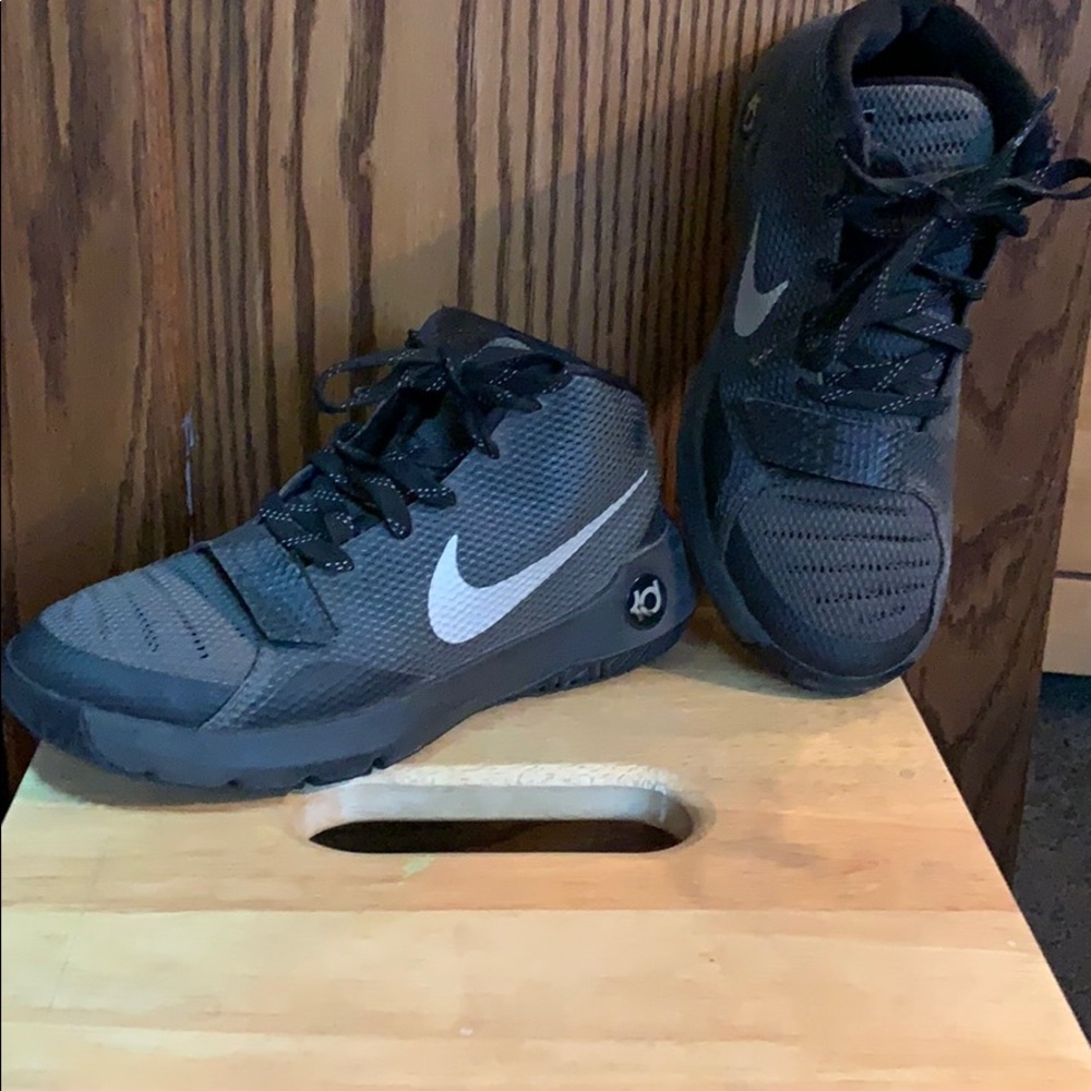 Nike KD basketball shoes